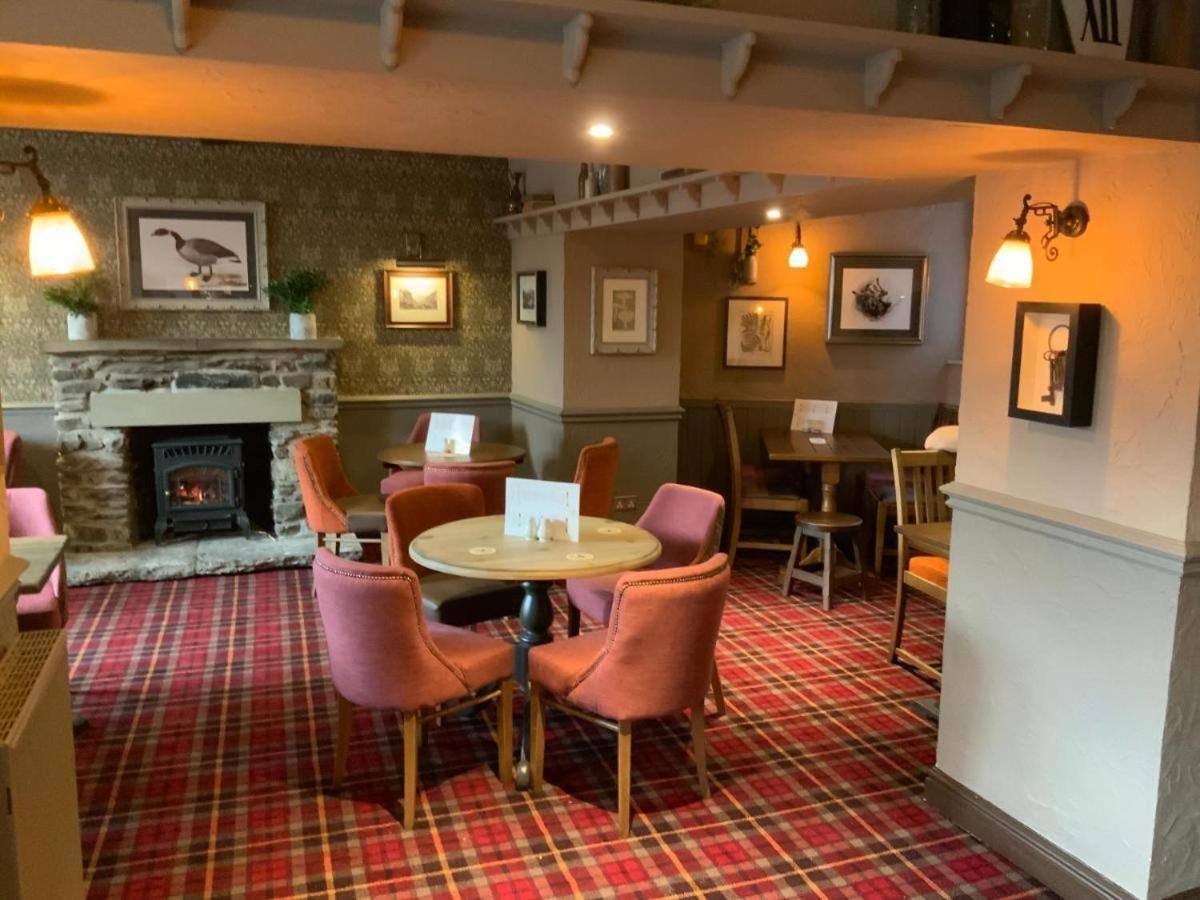 The Sun Inn Troutbeck Bridge Екстериор снимка