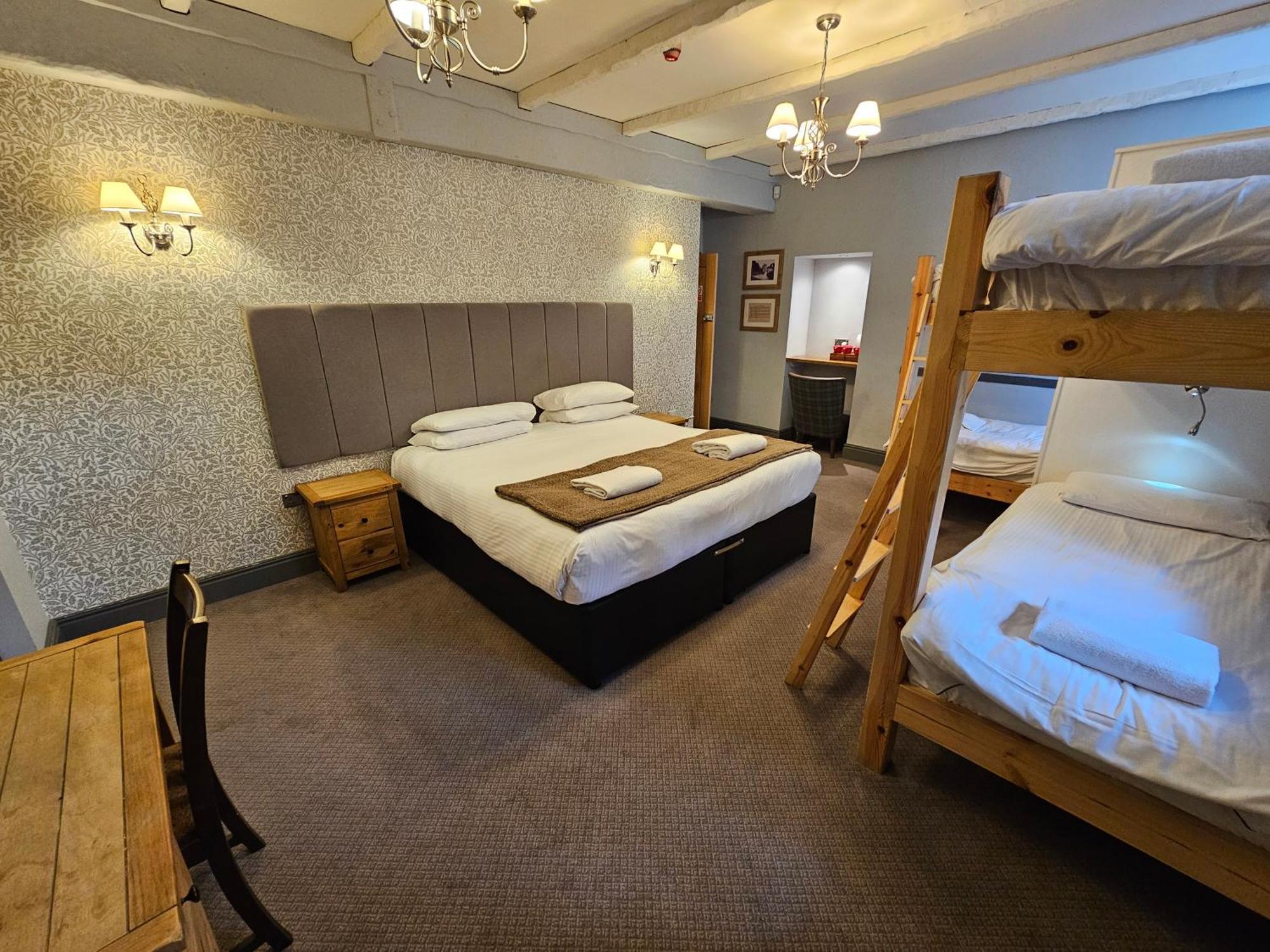 The Sun Inn Troutbeck Bridge Екстериор снимка