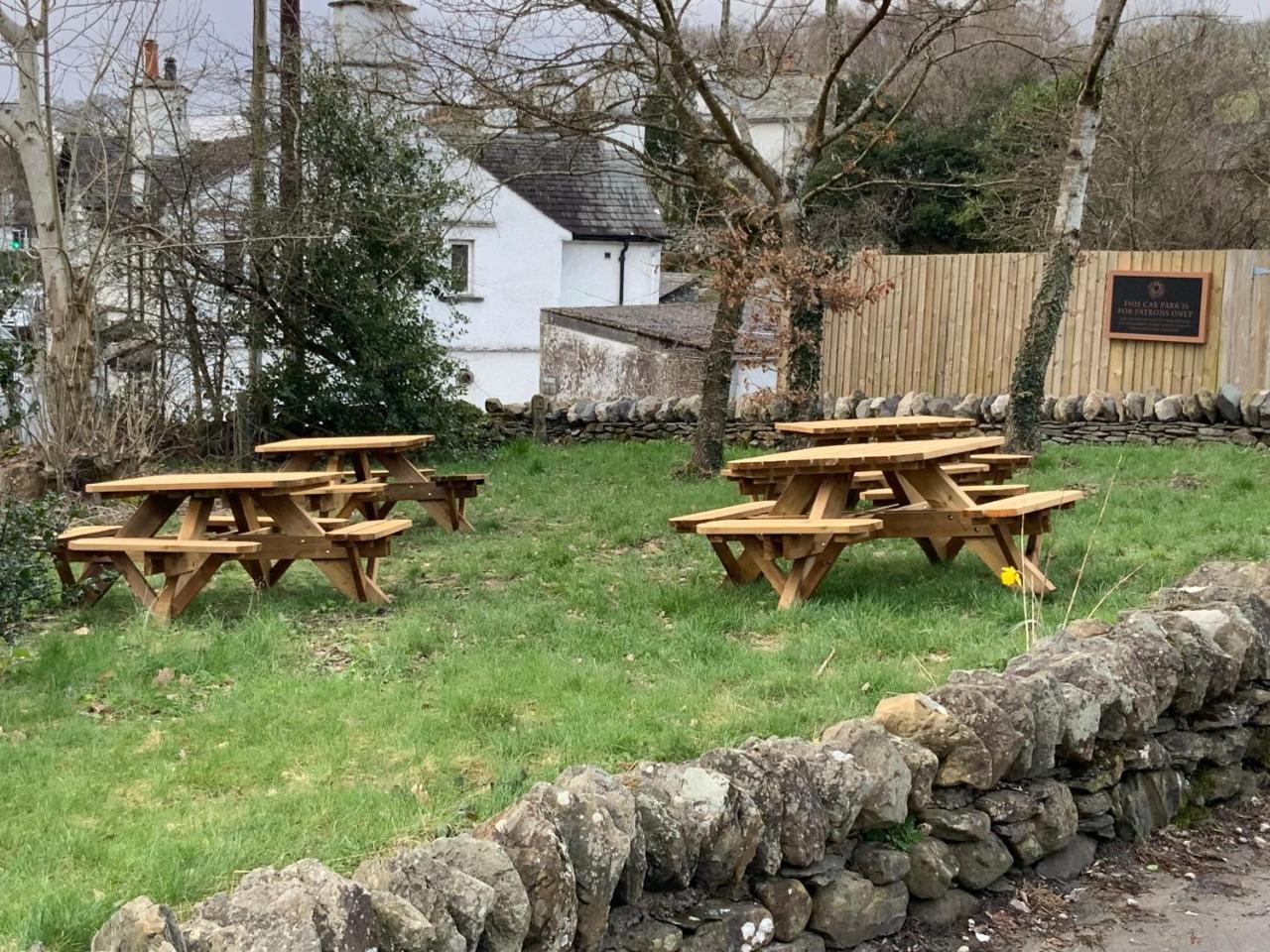 The Sun Inn Troutbeck Bridge Екстериор снимка